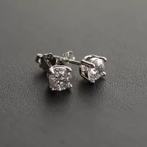 Köves cirkónia fülbevaló - 6 mm