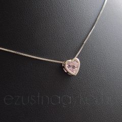 Rózsaszín Cirkónia szív medál nyakláncon