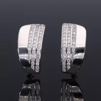 Köves-fényes patentzáras ezüst fülbevaló - íves