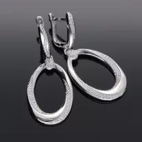 Lógós ovális cirkónia köves ezüst fülbevaló