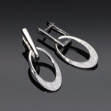 Ovál lógós fülbevaló