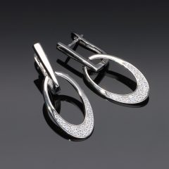 Ovál lógós fülbevaló