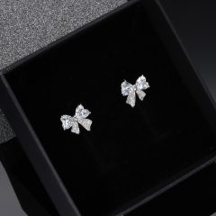 Masni ezüst fülbevaló