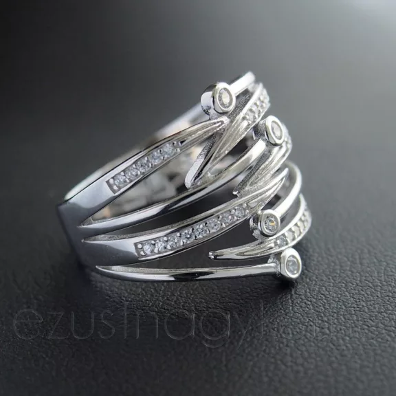 5+4 ágú Cirkónia gyűrű