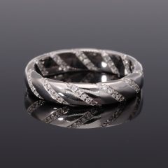 Cirkónia köves gyűrű navett