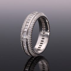 Körkörsen köves ezüst gyűrű