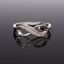 Cirkónia köves végtelen gyűrű 