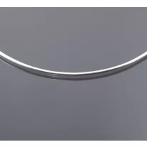 Félmerev Ezüst Nyaklánc