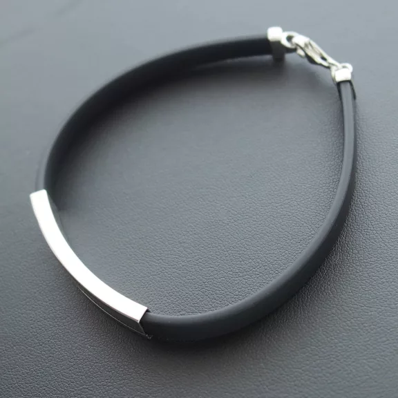 Ezüst betétes Kaucsuk Karkötő - görög vésett mintával