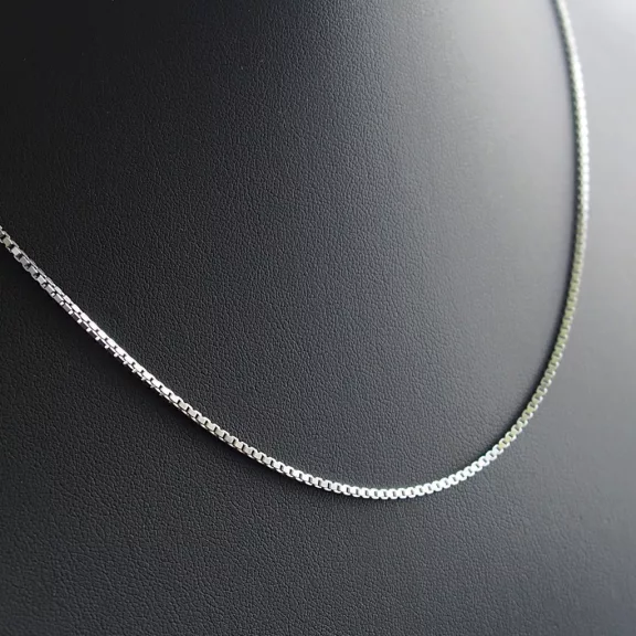 Velencei Ezüst Nyaklánc 1,2mm Kockalánc 