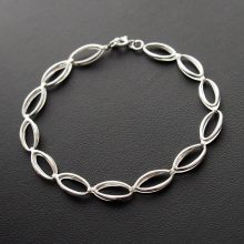 Áttört mintás navett szemes 925 ezüst karkötő ugró zárral, 17–20 cm-es méretben