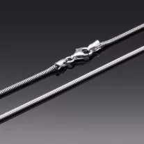 Rugalmas, ródiumozott 925 ezüst kígyólánc 1,6 mm vastagságban, különböző méretekben