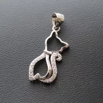 Cirkónia Cica Medál