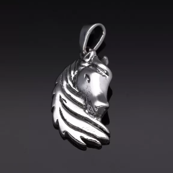 Domború Lófej Ezüst Medál