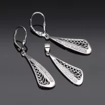 Filigrán medál és fülbevaló szett