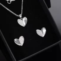 Fényes-Köves szív szett nyaklánccal