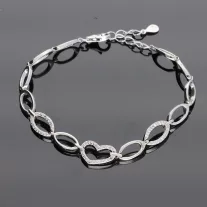   Középen szív ovál szemes- Cirkónia Köves Ezüst karkötő