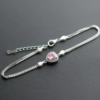 Körbe köves rózsaszín szív Ezüst karkötő