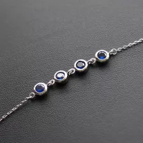 4 Kék Cirkónia Butonos ezüst karkötő