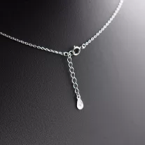 Kör-Colié medál nyakláncon