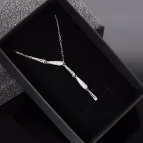 5 csepp-cirkónia Y lánc