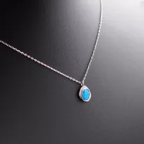 Aszimmetrikus Opál medál vékony anker láncon-kék