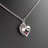 Anya-lánya medál nyakláncon - piros szív kővel