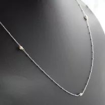 Gyöngyös-bogyós ezüst nyaklánc