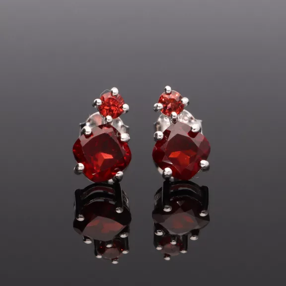 Fazettált két köves ezüst fülbevaló-Különböző ásványokkal