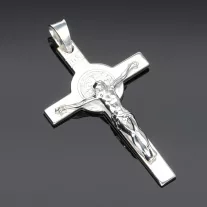   Kereszt ezüst medál - Feszülettel - Szent Benedek érmével
