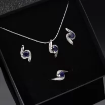 Ölelés Zafír köves Ezüst garnitúra