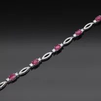 Ovál Rubin köves ezüst karkötő-cirkóniával