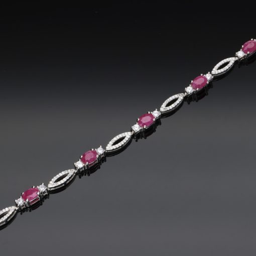  Ovál Rubin köves ezüst karkötő-cirkóniával