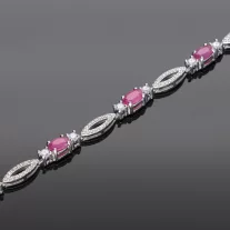  Ovál Rubin köves ezüst karkötő-cirkóniával